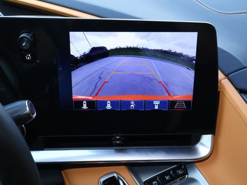 Used 2024 Chevrolet Corvette Stingray Preferred Cpe w/ Z51 Performance Package image 27