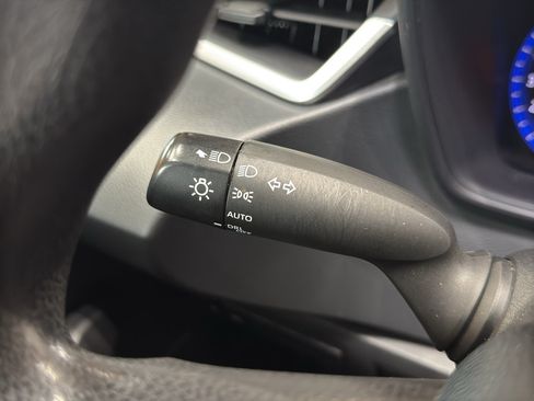 Used 2022 Toyota Corolla LE FWD image 20