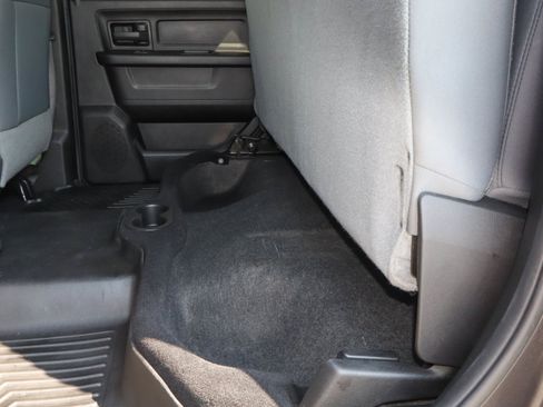 Used 2018 RAM 2500 Tradesman w/ Chrome Appearance Group AWD/4WD image 21