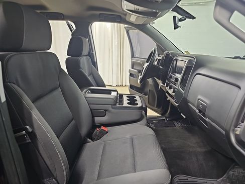 Used 2017 Chevrolet Silverado 1500 LT w/ Midnight Edition AWD/4WD image 13