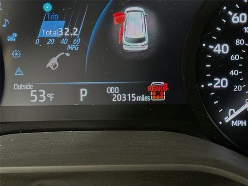 Used 2025 Toyota Sienna XLE w/ XLE Plus Package image 20