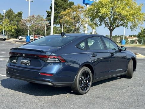 Certified 2025 Honda Accord SE image 23