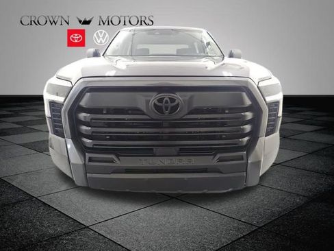 Used 2024 Toyota Tundra SR5 w/ SR5 Premium Package image 2