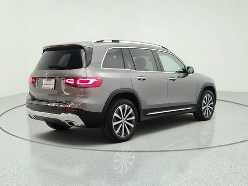 Used 2023 Mercedes-Benz GLB 250 image 5