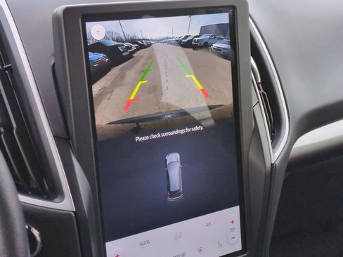 Used 2023 Ford Edge SEL w/ Convenience Package image 29