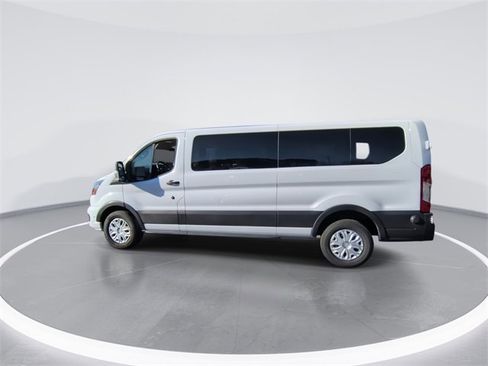 Used 2024 Ford Transit 350 XLT image 5