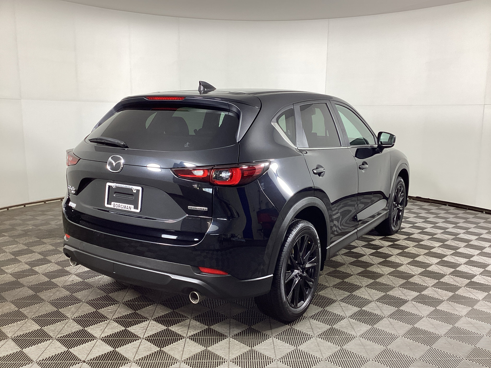 Used 2025 MAZDA CX-5 Carbon Edition AWD/4WD image 2