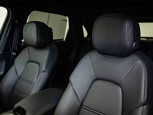 New 2026 Porsche Cayenne E-Hybrid image 24