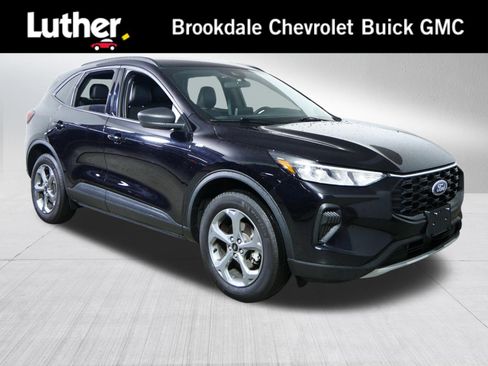 Used 2025 Ford Escape ST-Line AWD/4WD image 1