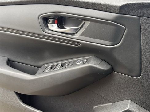 Used 2023 Honda Accord EX image 24