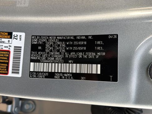 New 2026 Toyota Grand Highlander FWD image 37