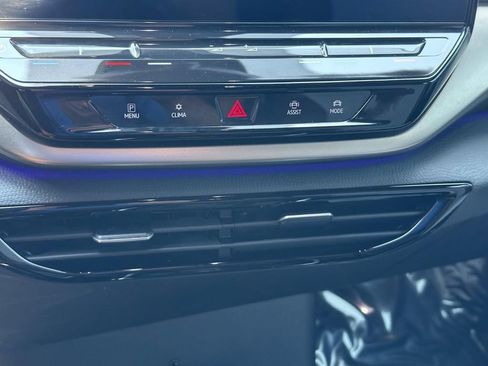 Certified 2023 Volkswagen ID.4 Pro RWD image 20