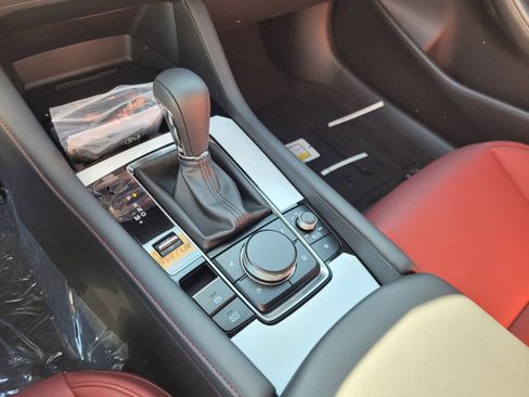 New 2026 MAZDA MAZDA3 Carbon image 24