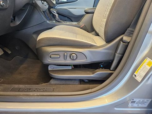 Used 2023 Chevrolet Equinox LT w/ Driver Convenience Package AWD/4WD image 14