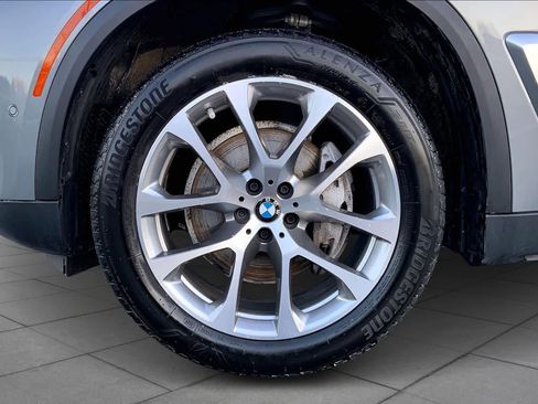 Certified 2024 BMW X5 xDrive40i w/ Premium Package image 11