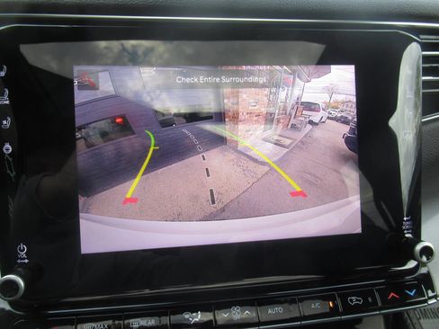 Used 2024 Jeep Wagoneer Series II AWD/4WD image 33