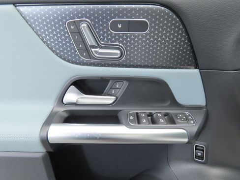 Certified 2026 Mercedes-Benz GLA 250 image 23