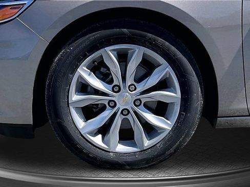 Used 2024 Chevrolet Malibu LT FWD image 31