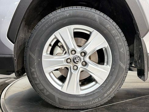 Used 2025 Toyota RAV4 XLE w/ Convenience Package AWD/4WD image 22