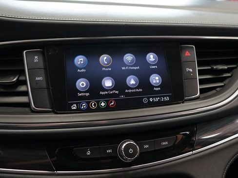 Used 2020 Buick Enclave Essence image 35