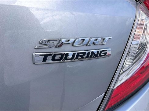 Used 2018 Honda Civic Sport Touring image 7
