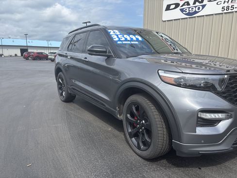 Used 2023 Ford Explorer ST w/ Equipment Group 401A AWD/4WD image 4