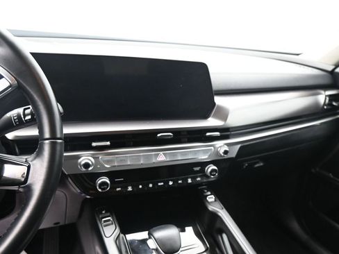 Used 2024 Kia Telluride S image 15