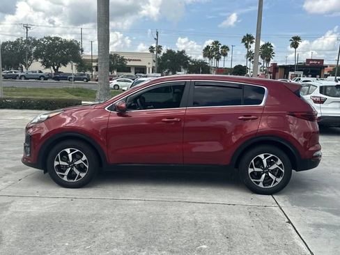 Certified 2021 Kia Sportage LX FWD image 11