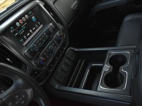 Used 2018 Chevrolet Silverado 1500 LTZ Z71 w/ LPO, Black Pack AWD/4WD image 25