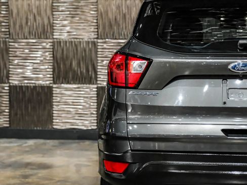 Used 2019 Ford Escape S FWD image 47