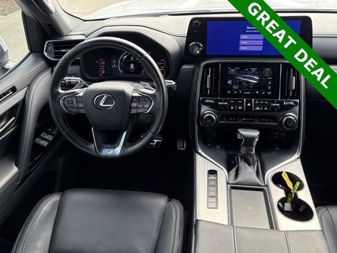 Used 2024 Lexus LX 600 F Sport image 13