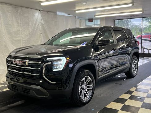 Used 2026 GMC Terrain Elevation w/ LPO, Floor Liner Package AWD/4WD image 4
