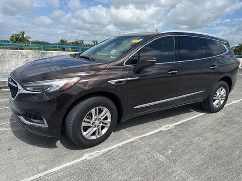 Used 2018 Buick Enclave Essence FWD image 1
