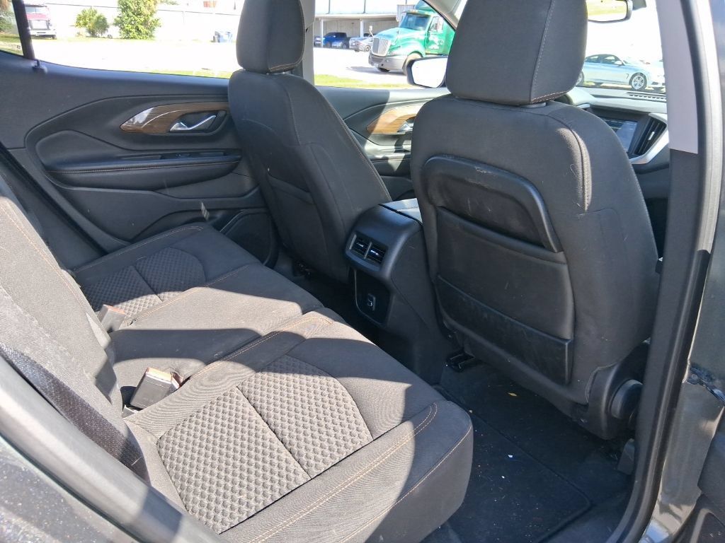 Used 2019 GMC Terrain SLE w/ Driver Convenience Package AWD/4WD image 19