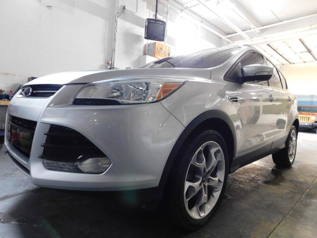 Used 2016 Ford Escape Titanium AWD/4WD image 9