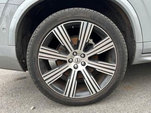 Certified 2024 Volvo XC90 B6 Plus image 18