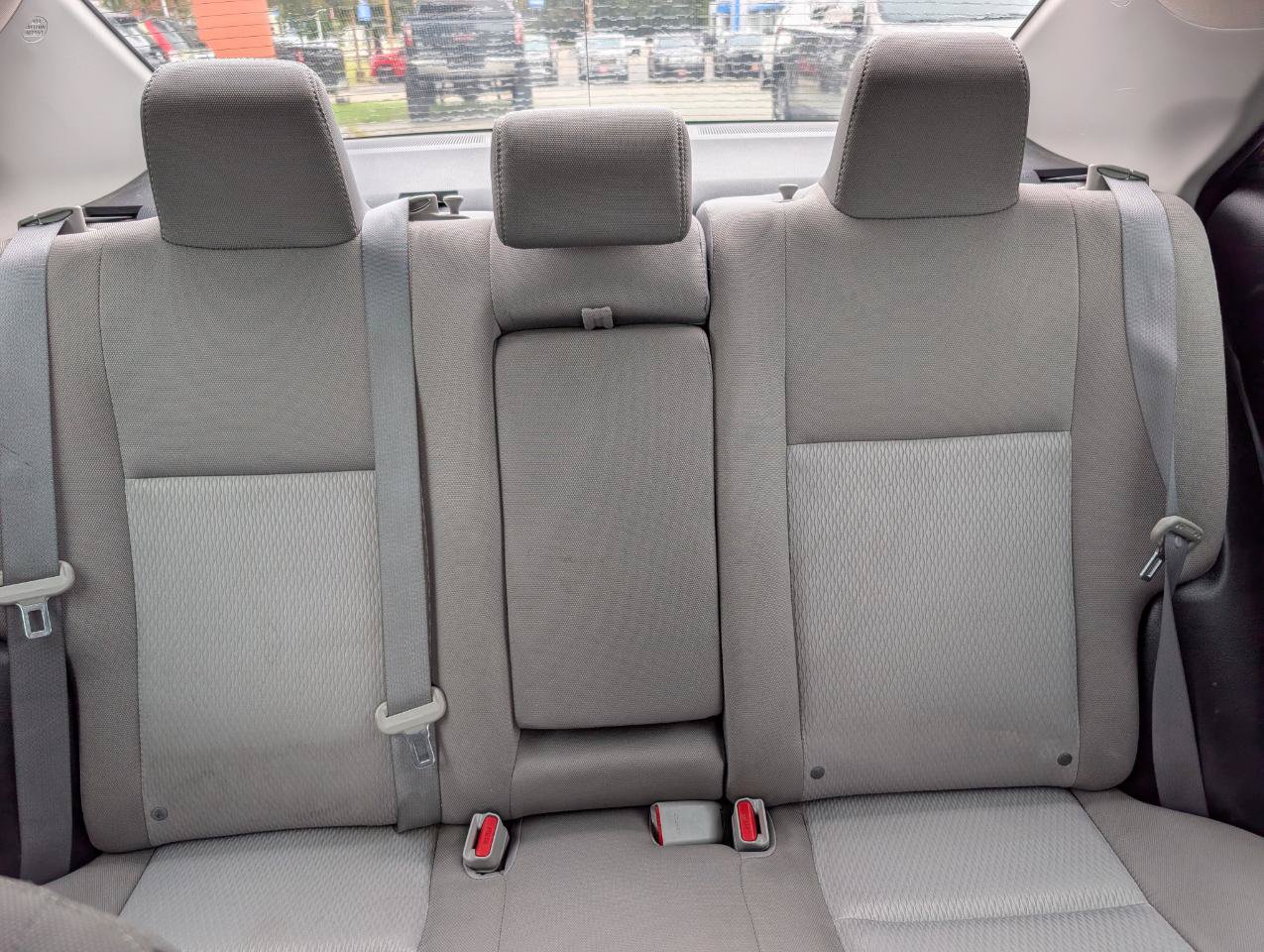 Used 2016 Toyota Corolla LE FWD image 21