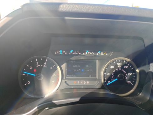 Used 2019 Ford F150 XLT w/ Equipment Group 302A Luxury image 11