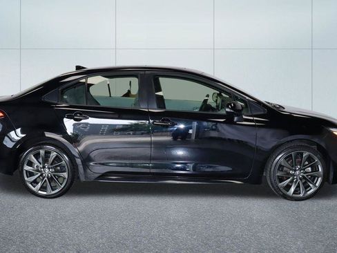 Used 2024 Toyota Corolla SE w/ SE Package FWD image 8