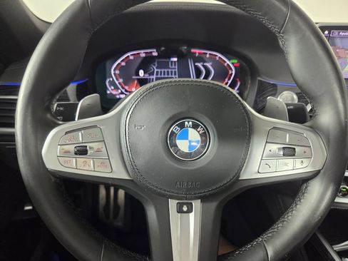 Used 2022 BMW 740i w/ M Sport Package RWD image 16