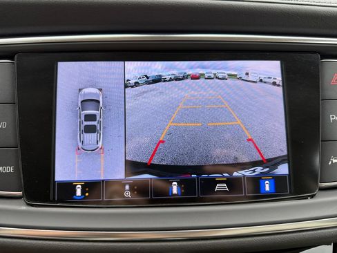 Used 2023 Buick Enclave Avenir w/ Avenir Technology Package AWD/4WD image 27