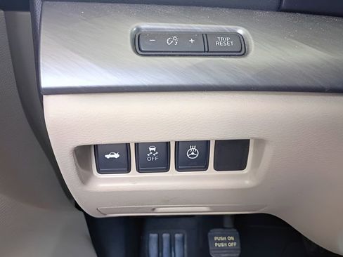 Used 2016 Nissan Maxima 3.5 SL FWD image 29