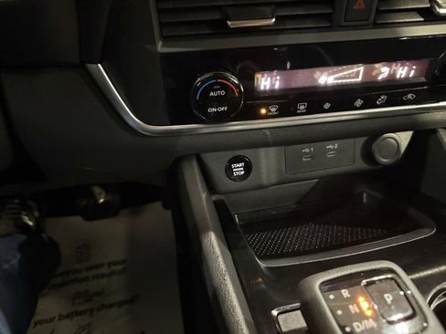 Certified 2025 Nissan Rogue SV image 17