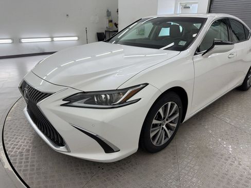 Used 2020 Lexus ES 350 w/ Premium Package FWD image 32