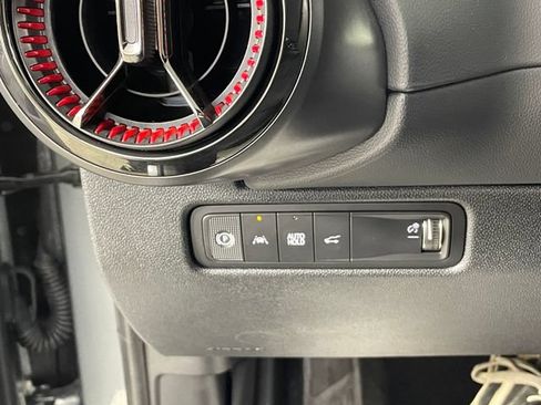 Certified 2026 Chevrolet Equinox EV RS FWD image 9