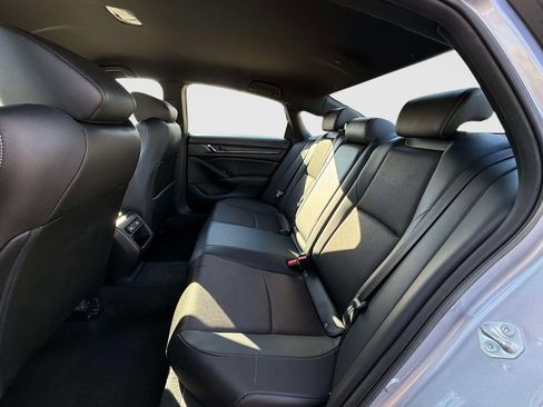 Used 2022 Honda Accord Sport image 13