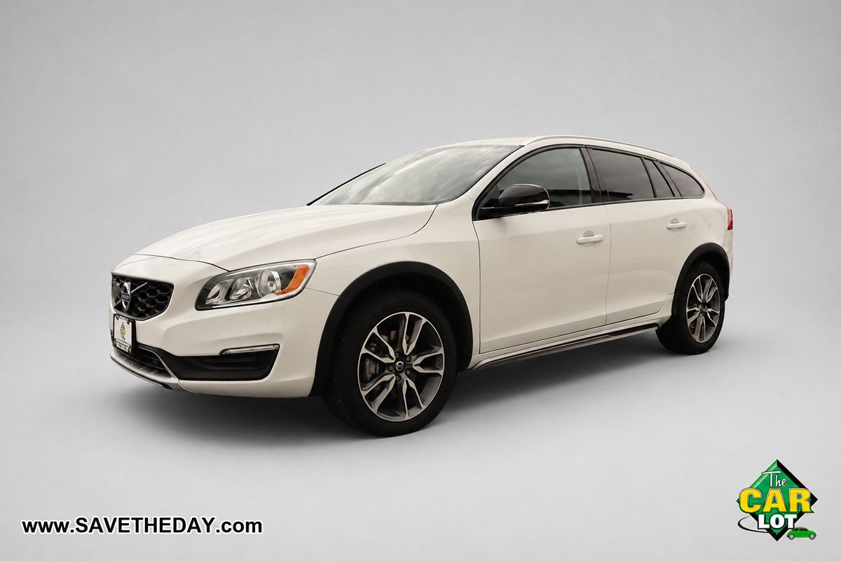 Used 2018 Volvo V60 T5 Cross Country w/ Convenience Package AWD/4WD image 4