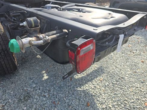 New 2026 RAM 3500 Big Horn AWD/4WD image 34