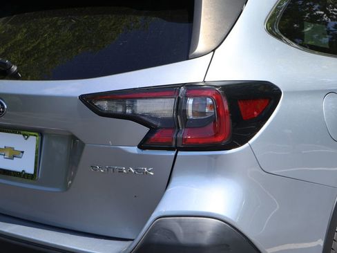 Used 2020 Subaru Outback Premium AWD/4WD image 7