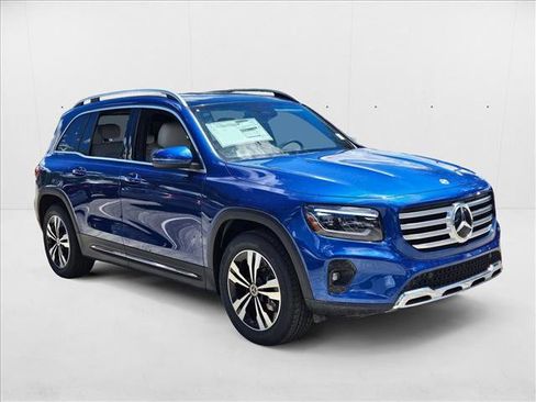 New 2026 Mercedes-Benz GLB 250 image 7